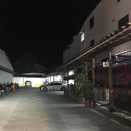 Hotel El Turista Rionegro Exteriör bild