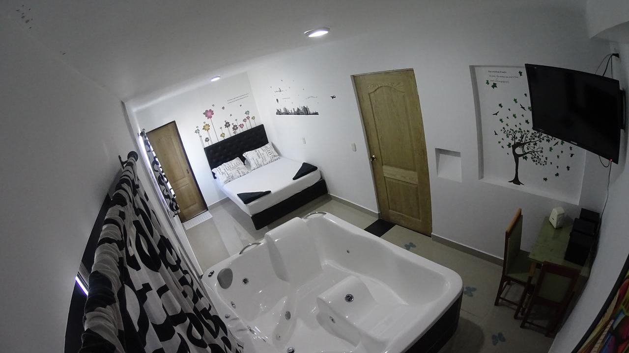 Hotel El Turista Rionegro Exteriör bild