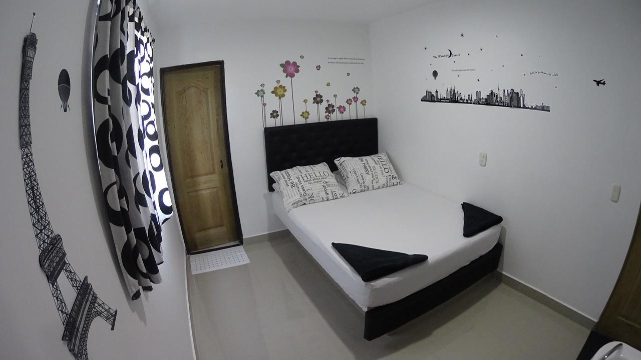 Hotel El Turista Rionegro Exteriör bild