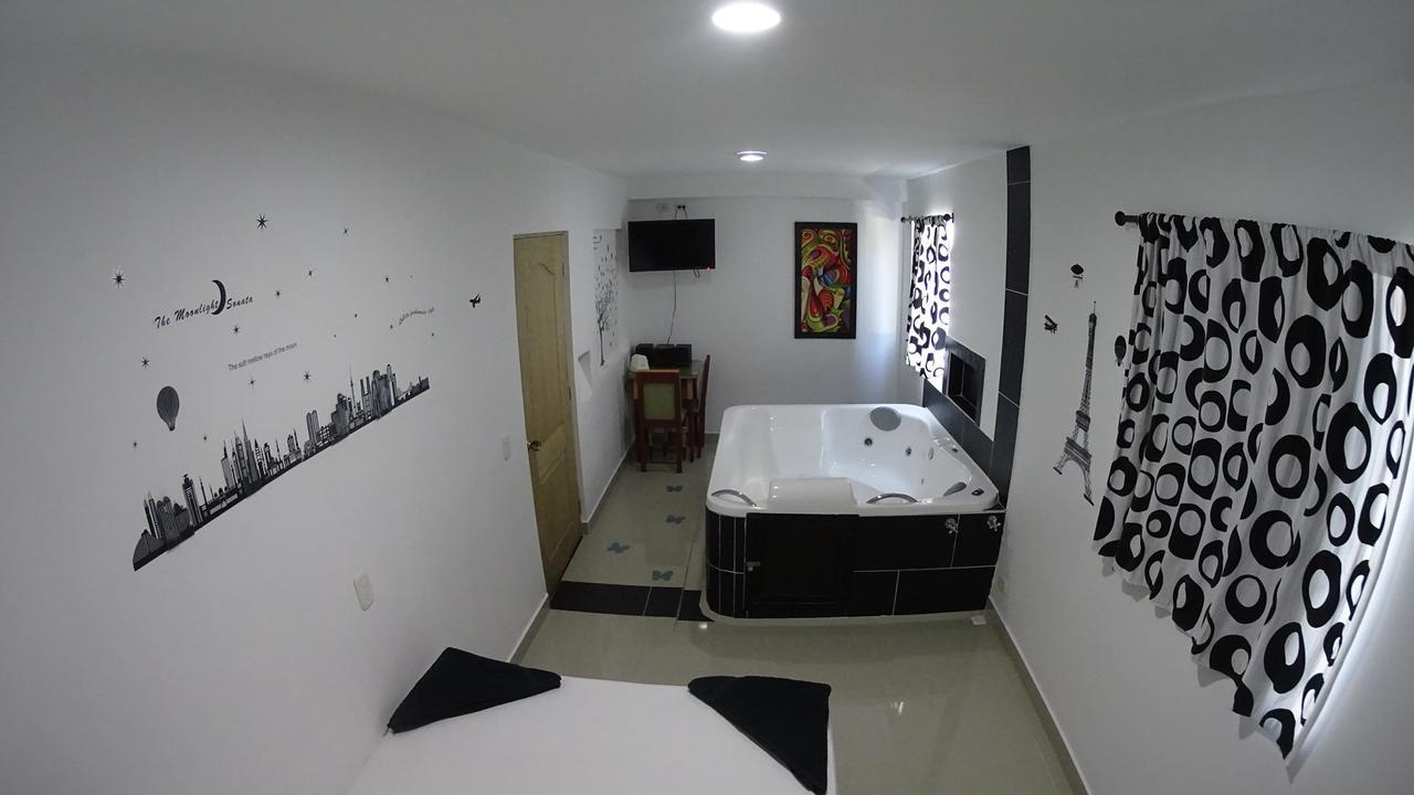 Hotel El Turista Rionegro Exteriör bild